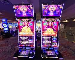 Proses pengambilan keputusan di Three Card Poker - fold atau call